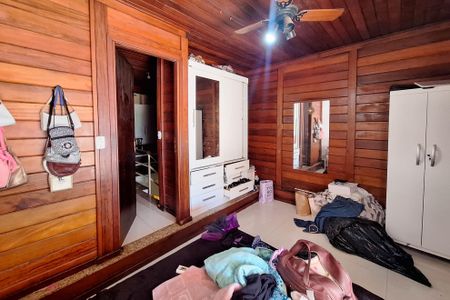 Casa à venda com 400m², 4 quartos e 1 vagaQuarto 1