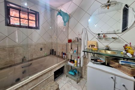 Casa à venda com 400m², 4 quartos e 1 vagaBanheiro da Suíte 1