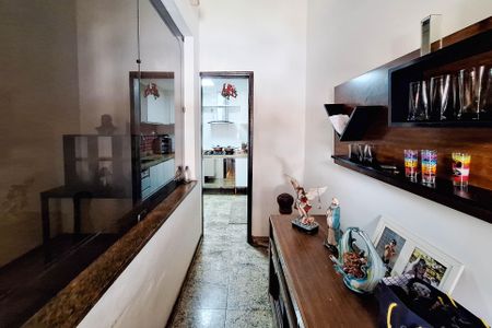 Hall  de casa à venda com 4 quartos, 400m² em Ponta Dareia, Niterói