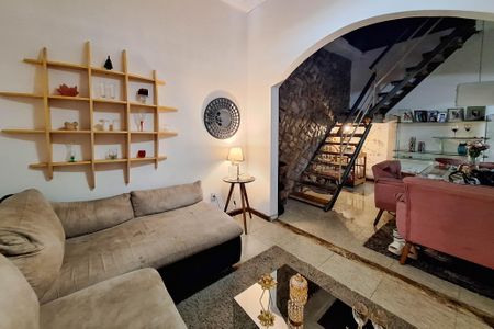 Casa à venda com 400m², 4 quartos e 1 vagaSala