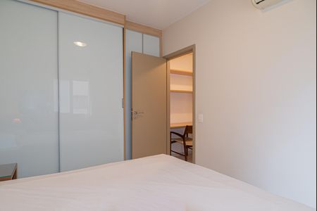Apartamento para alugar com 30m², 1 quarto e 1 vaga Apartamento para alugar com 30m², 1 quarto e 1 vagaQuarto