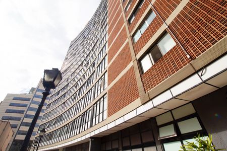 Apartamento para alugar com 72m², 2 quartos e 1 vaga