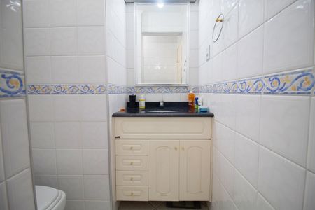 Apartamento para alugar com 72m², 2 quartos e 1 vaga