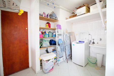Apartamento para alugar com 72m², 2 quartos e 1 vaga