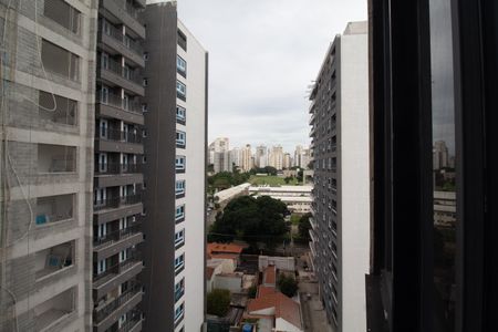 Apartamento para alugar com 72m², 2 quartos e 1 vaga
