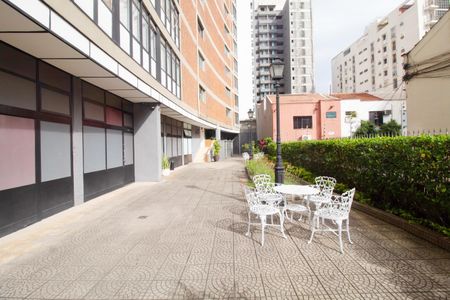Apartamento para alugar com 72m², 2 quartos e 1 vaga