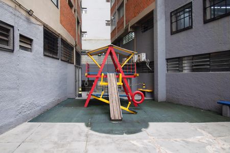 Apartamento para alugar com 72m², 2 quartos e 1 vaga