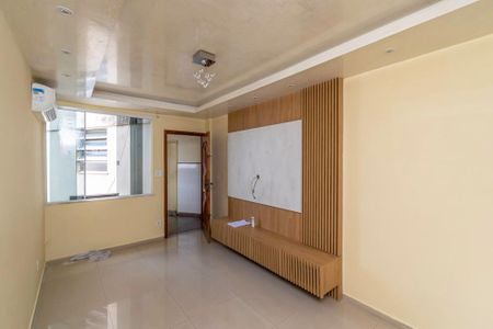 Apartamento para alugar com 70m², 2 quartos e 1 vagaSala