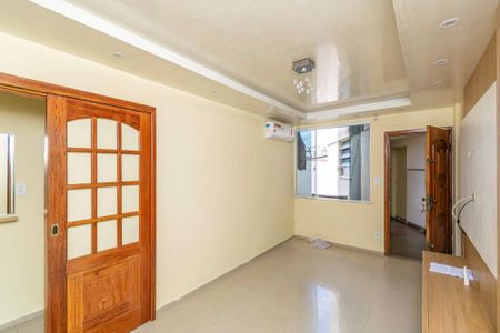 Sala de apartamento para alugar com 2 quartos, 70m² em Vila da Penha, Rio de Janeiro