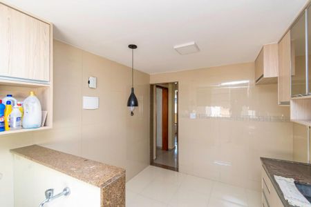 Apartamento para alugar com 70m², 2 quartos e 1 vagaCozinha
