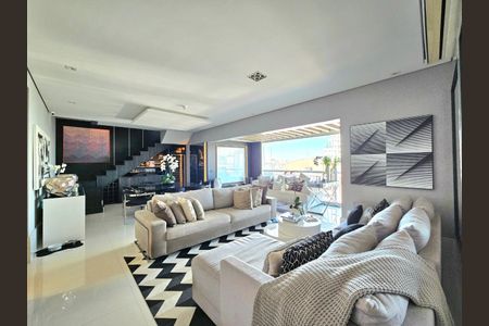 Apartamento à venda com 305m², 4 quartos e 3 vagasFoto 32