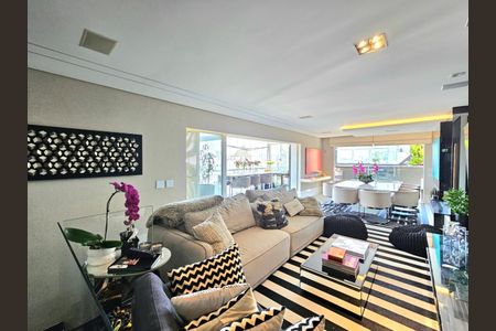 Apartamento à venda com 305m², 4 quartos e 3 vagasFoto 06