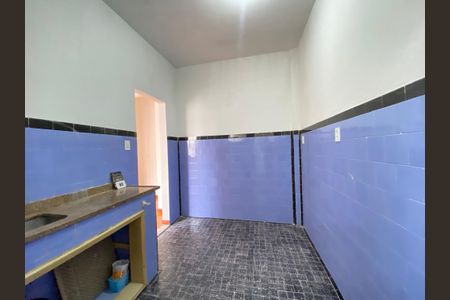 Casa para alugar com 56m², 1 quarto e sem vaga