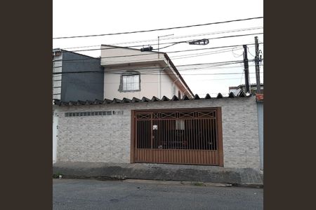 Casa à venda com 170m², 3 quartos e 3 vagasFachada