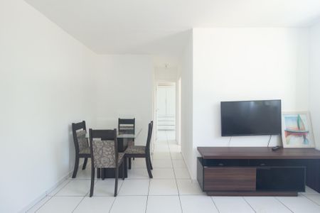 Sala de apartamento para alugar com 2 quartos, 48m² em Campo Grande, Rio de Janeiro