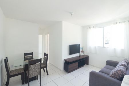Sala de apartamento para alugar com 2 quartos, 48m² em Campo Grande, Rio de Janeiro