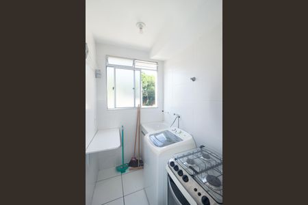 Apartamento para alugar com 46m², 2 quartos e 1 vaga Apartamento para alugar com 46m², 2 quartos e 1 vagaCozinha e Área de Serviço