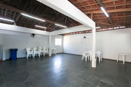 Apartamento para alugar com 54m², 2 quartos e 1 vagaSalão de Festas 