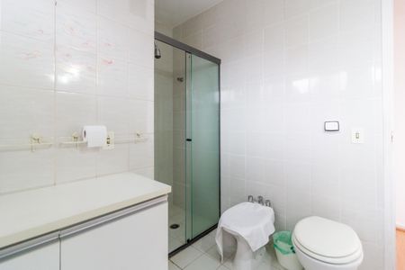 Apartamento à venda com 122m², 3 quartos e 1 vagaBanheiro da Suíte