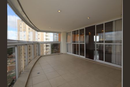 Apartamento para alugar com 384m², 4 quartos e 4 vagasVaranda da Sala