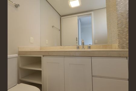 Apartamento para alugar com 384m², 4 quartos e 4 vagasBanheiro da Suíte 1