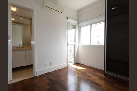 Apartamento para alugar com 384m², 4 quartos e 4 vagasSuíte 1