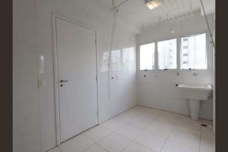 Apartamento para alugar com 384m², 4 quartos e 4 vagasÁrea de Serviço