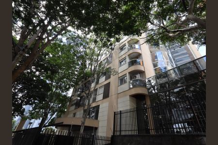 Apartamento para alugar com 384m², 4 quartos e 4 vagasFachada