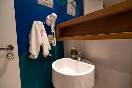 Studio à venda com 18m², 1 quarto e sem vaga Studio à venda com 18m², 1 quarto e sem vagaBanheiro