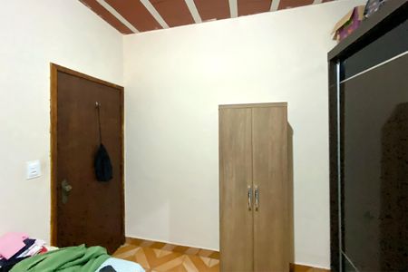 Casa à venda com 400m², 3 quartos e sem vaga Casa à venda com 400m², 3 quartos e sem vagaQuarto 2