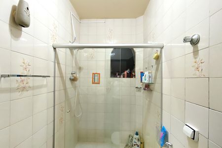 Casa à venda com 400m², 3 quartos e sem vaga Casa à venda com 400m², 3 quartos e sem vagaBanheiro