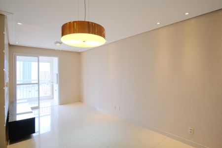 Apartamento à venda com 81m², 3 quartos e 2 vagasSala