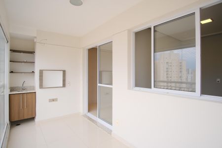 Apartamento à venda com 81m², 3 quartos e 2 vagasVaranda