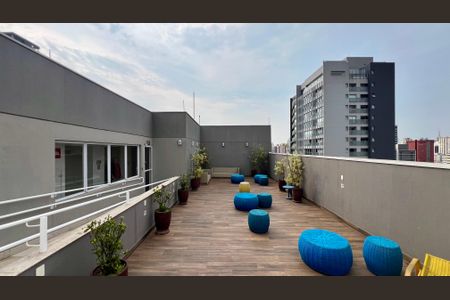 Studio para alugar com 25m², 1 quarto e 1 vagaPiscina