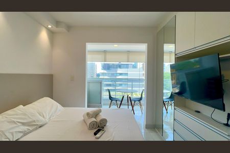 Studio de kitnet/studio para alugar com 1 quarto, 25m² em Jardim Paulistano, São Paulo