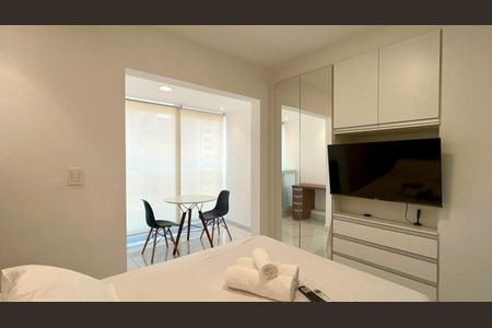 Studio de kitnet/studio para alugar com 1 quarto, 25m² em Jardim Paulistano, São Paulo