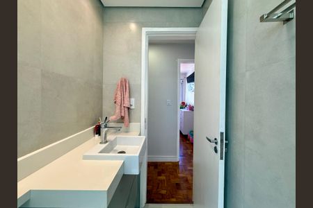 Apartamento à venda com 73m², 3 quartos e 1 vagaBanheiro Social 2