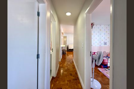 Apartamento à venda com 73m², 3 quartos e 1 vagaCorredor Quartos 