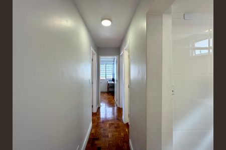 Corredor Quartos  de apartamento à venda com 3 quartos, 73m² em Jardim das Acacias, São Paulo