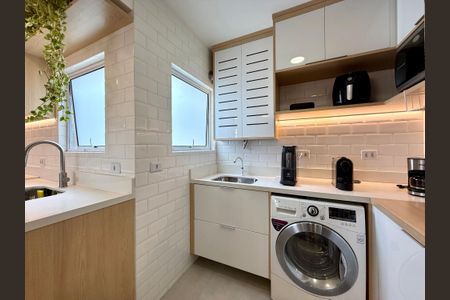 Apartamento à venda com 73m², 3 quartos e 1 vagaÁrea de Serviço