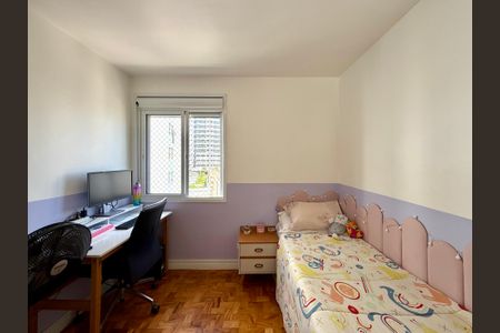 Apartamento à venda com 73m², 3 quartos e 1 vagaQuarto 2