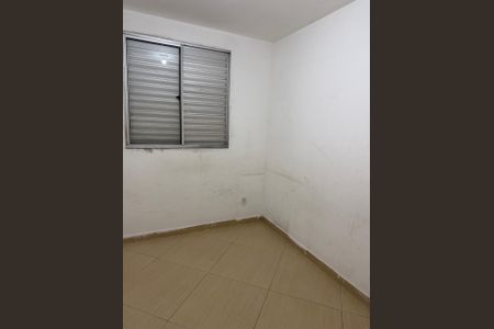Quarto de apartamento à venda com 2 quartos, 44m² em Jardim Santa Teresinha, São Paulo