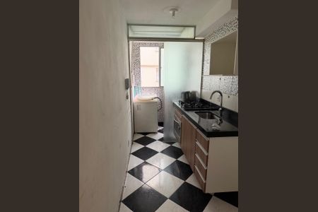 Cozinha de apartamento à venda com 2 quartos, 44m² em Jardim Santa Teresinha, São Paulo