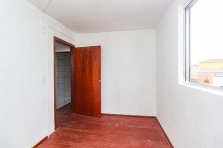 Quarto 1 de apartamento para alugar com 2 quartos, 46m² em Rubem Berta, Porto Alegre