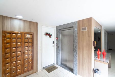 Apartamento para alugar com 585m², 5 quartos e 1 vaga Apartamento para alugar com 585m², 5 quartos e 1 vagaElevador