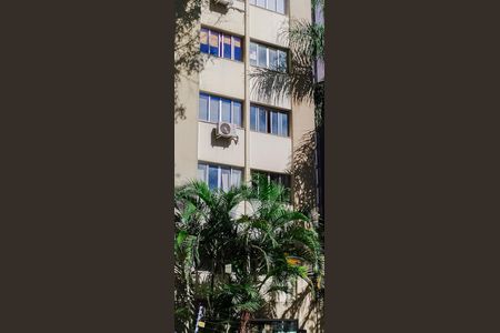 Apartamento à venda com 32m², 1 quarto e sem vaga Apartamento à venda com 32m², 1 quarto e sem vagaPlaca