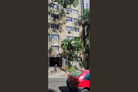 Apartamento à venda com 32m², 1 quarto e sem vaga Apartamento à venda com 32m², 1 quarto e sem vagaFachada