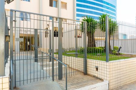 Apartamento à venda com 45m², 2 quartos e 1 vagaFachada e portaria