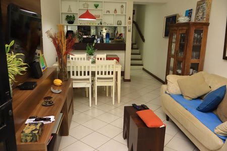 Casa de Condomínio para alugar com 1 quarto, 54m² em Itapuã, Salvador