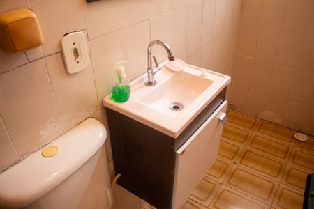 Banheiro de casa para alugar com 2 quartos, 45m² em Ponte Seca, Ribeirão Pires